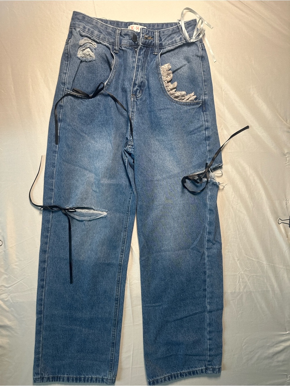 Relaxed Distressed Ribbon-Accent Women's Jeans - Blue